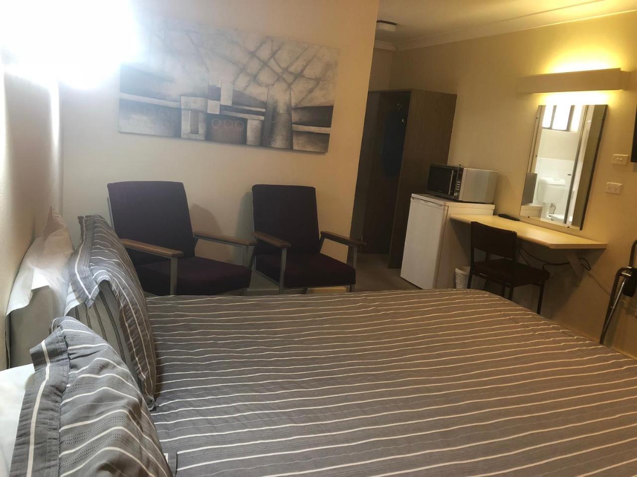 Anna Bella Motel Glen Innes Zewnętrze zdjęcie