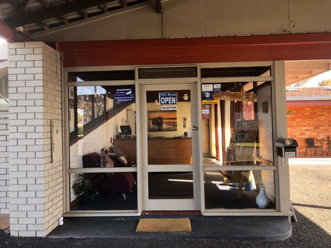 Anna Bella Motel Glen Innes Zewnętrze zdjęcie